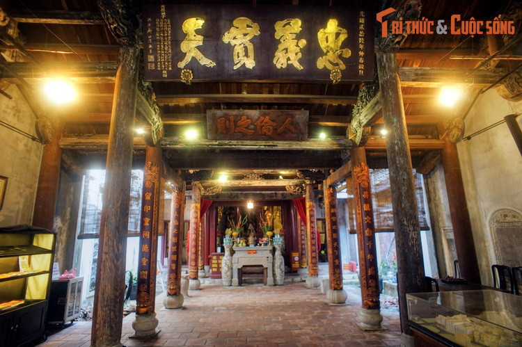 Cho đến đầu thế kỷ 20, đền đã trải qua nhiều lần trùng tu, mở rộng.Vể tổng thể, đền Quan Đế có một tầng, được xây dựng theo lối chữ Công, ngoài cùng là Nghi môn, tiếp đến là phần sân rộng rãi dẫn tới nhà Tiền tế, Phương đình và Hậu cung nằm trong cùng.