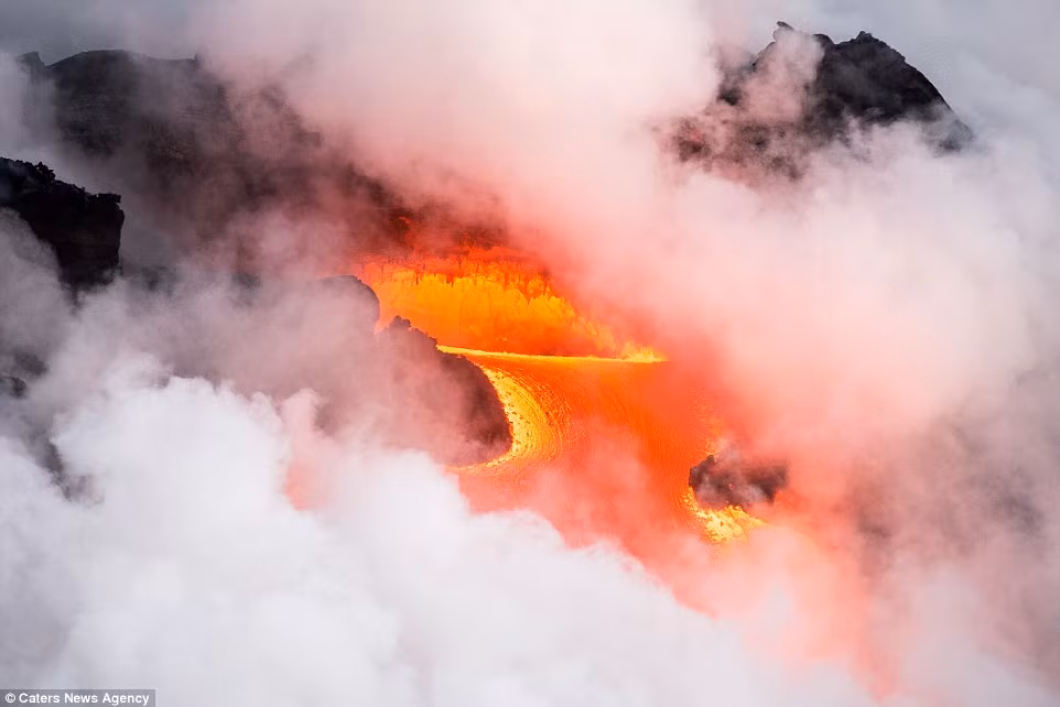 Núi lửa Kilauea ngừng hoạt động trong thời gian từ 1952 đến 1982, nhưng nó bắt đầu hoạt động trở lại từ năm 1983 đến nay.