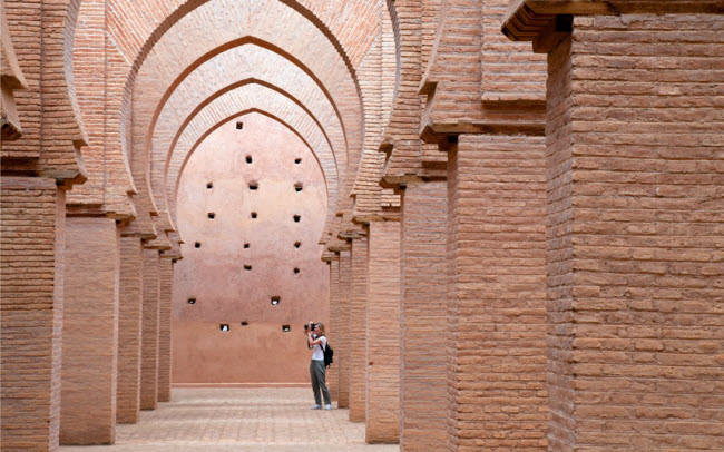  15. Nhà thờ Tin Mal, Ma-rốc: Nằm trên dãy núi High Atlas ở miền nam Ma-rốc, nhà thờ Tin Mal được xây dựng vào năm 1156 để tưởng niệm người sáng lập ra triều đại Almohad. Đây là một trong hai nhà thờ Hồi giáo mà người ngoại đạo có thể vào bên trong.