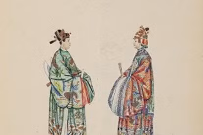 Tuy nhiên, nhiều người cho rằng, đây chỉ là giai thoại, kỳ thực, vua Thành Thái mê một nàng kiều nữ đất Kim Long nhưng đó là con gái út của Vĩnh Quốc Công Nguyễn Hữu Độ. Bà tên Nguyễn Hữu Thị Nga, sau này được nhà vua đưa vào cung, phong làm huyền phi, sinh hạ được hai người con.