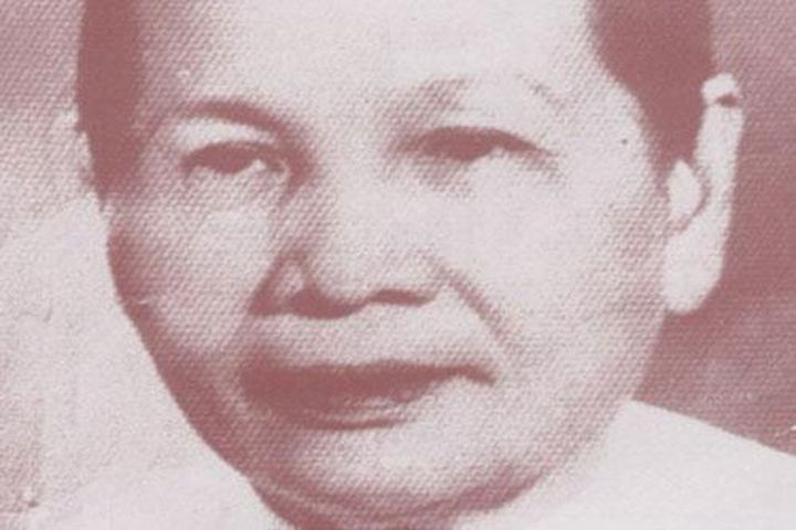 Khi vua Thành Thái và Duy Tân đi đày, bà Nguyễn Thị Định theo cùng. Nhưng sau hai năm ở đảo Réunion, bà Nguyễn Thị Định và con dâu Mai Thị Vàng (vợ vua Duy Tân) cùng con gái Mệ Cưỡi về nước.