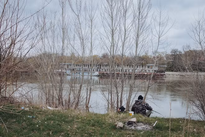 Sau khi Liên Xô tan rã vào đầu những năm 1990, Moldova tuyên bố độc lập. Tuy nhiên, vùng Transnistria cũng muốn có tự do của riêng mình. Tuy nhiên, đến nay, Liên Hợp Quốc và các nước thành viên vẫn chưa chính thức công nhận Transnistria.