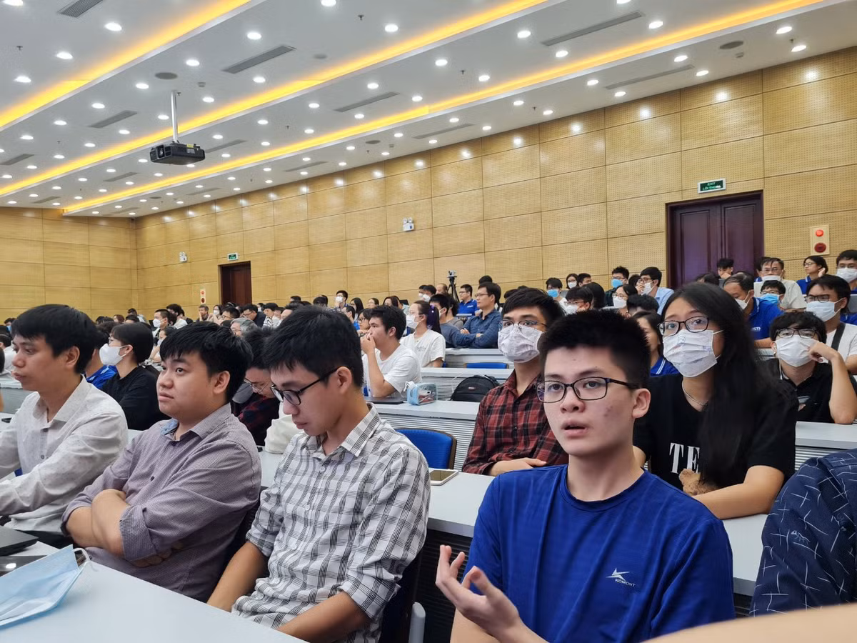 GS Nobel Vat ly Duncan: Nghien cuu cua toi tung bi danh gia la “vo van”-Hinh-4