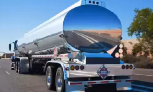 No xe bon cho xang, hang chuc nguoi thiet mang