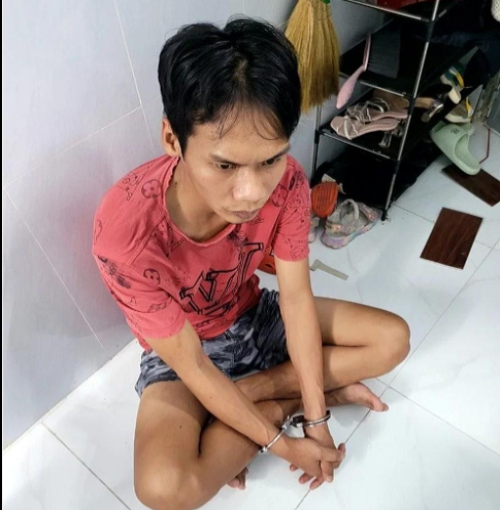 Bat 2 nguoi dot nhap tiem vang trom gan 750 trieu dong-Hinh-2