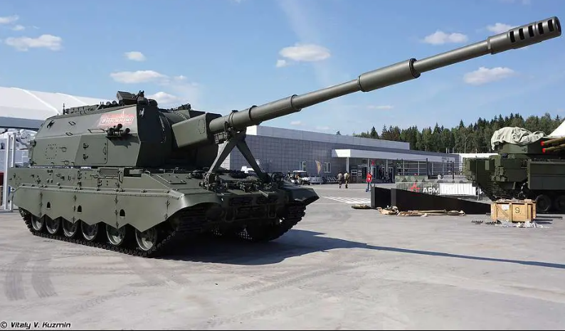 Truyền thông Nga mới đây cho biết, lực lượng vũ trang nước này bắt đầu sử dụng pháo tự hành 2S35 Koalitsiya-SV "tham chiến ngoài thực địa". Trước đó, vào tháng 10/2023, Tập đoàn Rostec của Nga thông báo hệ thống pháo tự hành 2S35 Koalitsiya-SV thành công vượt qua các cuộc thử nghiệm cấp nhà nước, tiến tới việc sản xuất hàng loạt. Ảnh: AR.