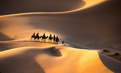 Việc xác định niên đại bằng carbon cho thấy người này đã qua đời vào khoảng năm 3000 trước Công nguyên. Đó là một phát hiện đáng kinh ngạc bởi vì điều đó có nghĩa là xác ướp Tashwinat có tuổi đời hơn khoảng một nghìn năm so với những xác ướp Ai Cập cổ đại lâu đời nhất được biết đến đã được các nhà khảo cổ tìm thấy.