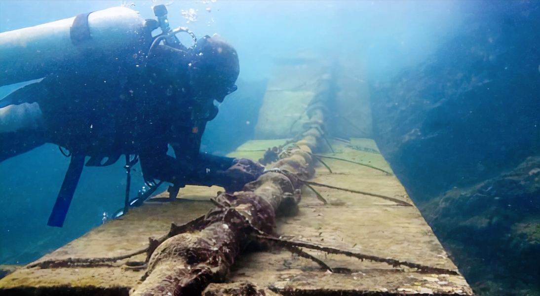 Diễn biến mới nhất đã được ghi nhận: "Do các hành động phá hoại được cho là của phong trào Ansar Allah (Houthi) tại Yemen, 4 tuyến cáp quang chạy dưới Biển Đỏ có nhiệm vụ cung cấp kết nối Internet giữa châu Âu và châu Á đã bị hư hỏng".