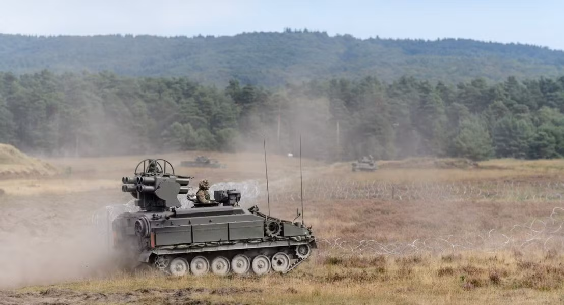 Hiện tại, thiết bị phòng không của Trung đoàn 12 thuộc Quân đội Anh đang được triển khai ở Estonia trong khuôn khổ sứ mệnh của NATO, và một phần đóng quân trên lãnh thổ Iraq.