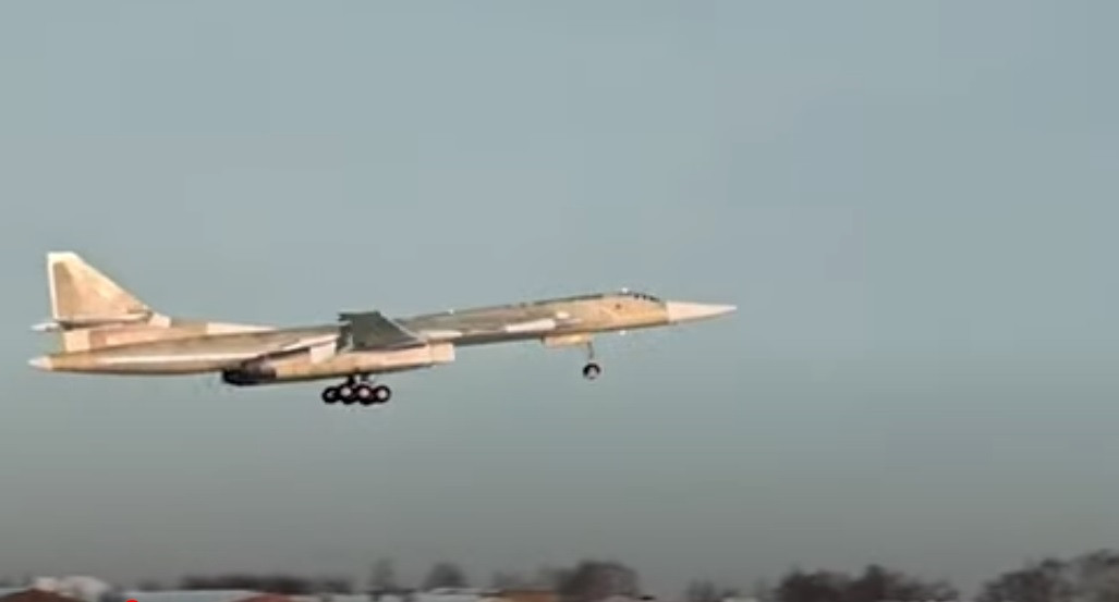 Tuy nhiên, các doanh nghiệp trực thuộc đơn vị đã giải quyết tốt công việc này. “Tài liệu thiết kế đã được số hóa hoàn toàn trong thời hạn ngắn nhất. Kỹ thuật hàn chân không các bộ phận bằng titan đã được khôi phục và việc sản xuất các bộ phận khung máy bay được tiếp tục. Có thể tự tin nói rằng chúng tôi đã thành công về mọi mặt”, ông Chemezov khẳng định.