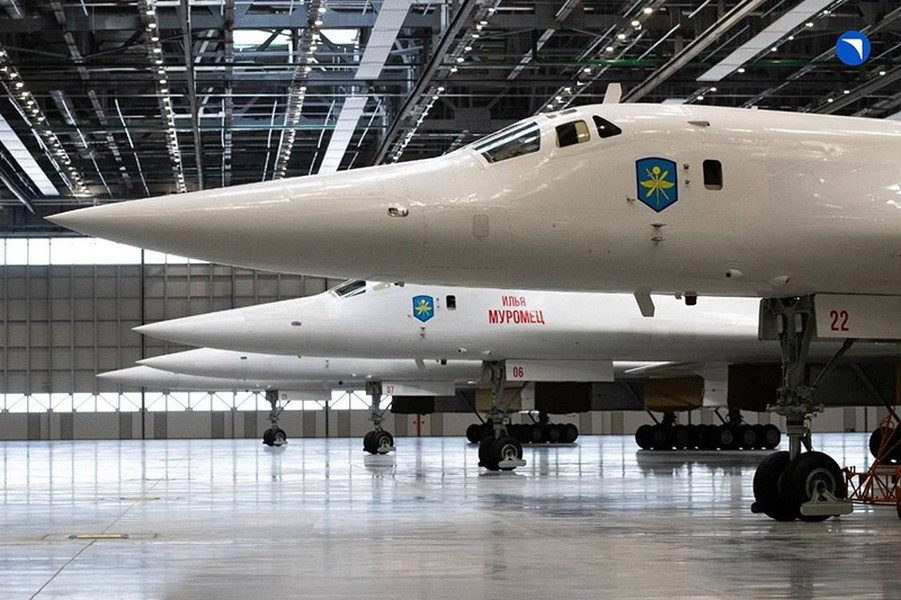 Giám đốc điều hành Rostec cho hay, máy bay Tu-160M phiên bản sau nâng cấp kế thừa cấu trúc bên ngoài và hình dáng của phiên bản tiền nhiệm nhưng có nền tảng công nghệ và giải pháp kỹ thuật số hoàn toàn mới. “Hiện tại, nó là một trong những máy bay chiến đấu mạnh nhất thế giới”, ông khẳng định.