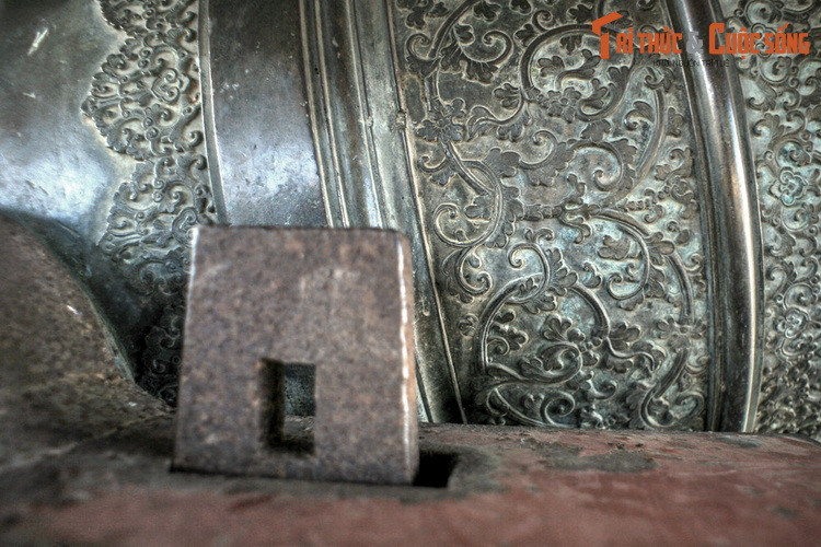 Dù được gọi là súng nhưng Cửu vị thần công chưa bao giờ được dùng trong trận mạc mà là chỉ mang ý nghĩa tượng trưng như những vị thần linh bảo vệ kinh thành.