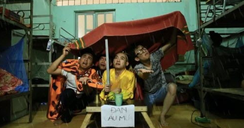 Nếu có thiên truyện 1001 nỗi khổ của sinh viên sống ký túc xá thì câu chuyện mất điện, mất nước xứng đáng là chương mở đầu. Hầu hết các khu nội trú cho sinh viên trong các trường đại học hiện nay đều đã khá cũ, thậm chí xuống cấp nên việc mất điện, mất nước là câu chuyện thường như "cơm bữa".