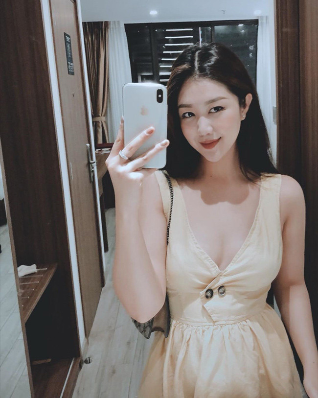 Khó có thể tin, nữ tiếp viên hàng không này đã bước sang tuổi 30.