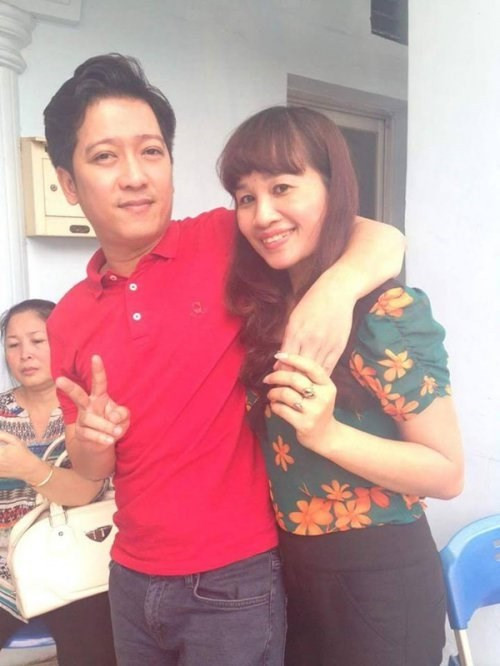 Đến hiện tại, chị vẫn còn giữ mối quan hệ thân thiết với nam MC Trấn Thành, Trường Giang và thỉnh thoảng có tham gia một số liveshow do anh tổ chức.