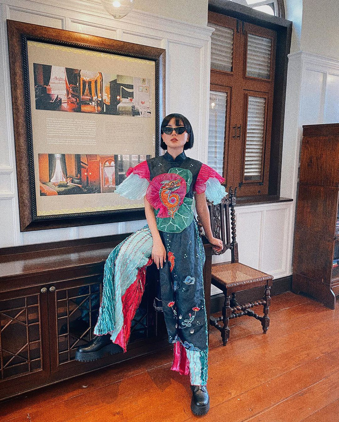 Những bức ảnh đẹp lung linh mà rich kid này thường xuyên đăng tải lên MXH chủ yếu được chụp tại căn biệt thự hoành tráng của cô và chồng đại gia.