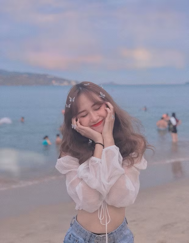 Trong 4 vị HLV, cô nàng thích nhất là Suboi. Trong các thí sinh, Kim Dung ấn tượng nhất với Tlinh, Yuno Bigboi và GDucky.