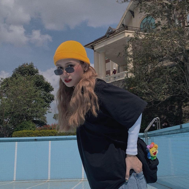 Nhiều người còn nhận xét Kim Dung có nét giống siêu mẫu Hoàng Yến hay Minh Hằng.