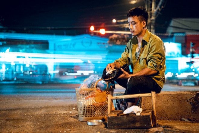 Chủ đề luôn được anh chàng ưu tiên lựa chọn là đường phố, cuộc sống lao động của người nghèo hay những xu hướng mới của giới trẻ…