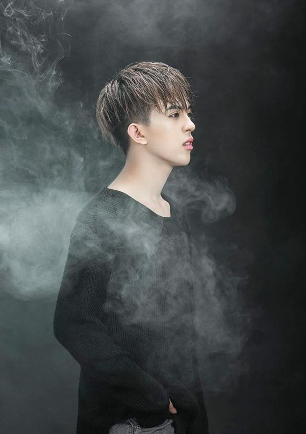 Đối với Thu Hoài, chị quan niệm không có gì đáng xấu hổ và phải giấu diếm về giới tính của con trai mình. Ngược lại, sự quan tâm, động viên của người mẹ chính là động lực để con trai chị nỗ lực hơn trong cuộc sống.