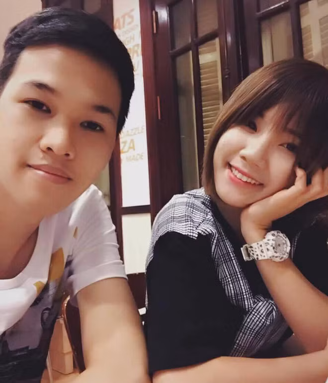 Được biết, cô nàng này là Phùng Mỹ Hằng, sinh năm 1991, là cựu học sinh của trường THPT Tuyên Quang.