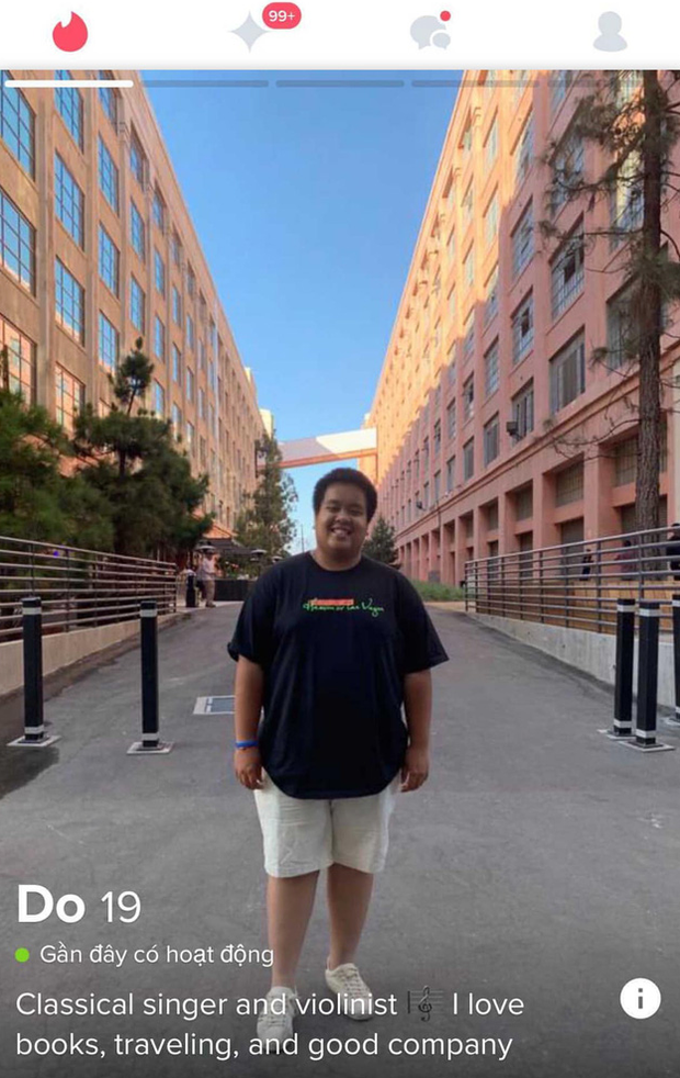 Hình ảnh Nhật Nam sử dụng ứng dụng hẹn hò được cư dân mạng "tương tác" cực khủng.