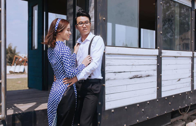 Tại sân khấu chương trình, Kim Ngân được ghép đôi với khách mời nam tên Trường Nhân (1990).