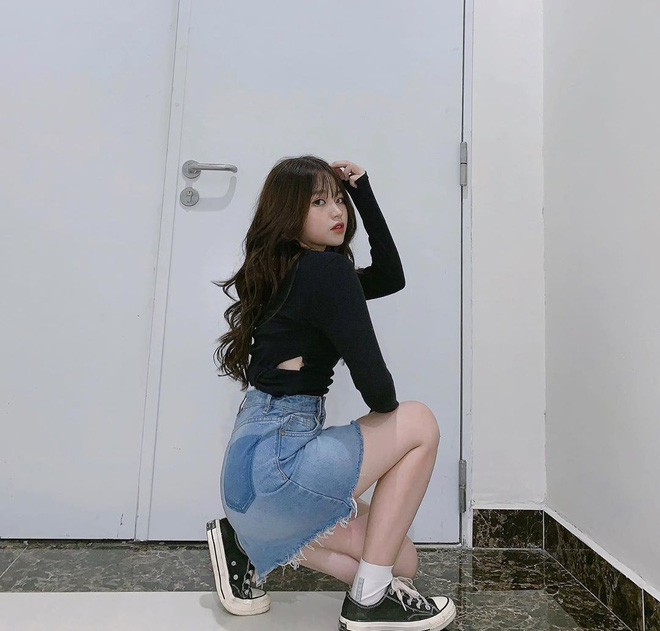 Trong thời gian sắp tới, Thủy dự định mở 1 shop quần áo hoặc một mặt hàng nào đó cho riêng mình bởi kinh doanh là sở thích từ nhỏ của Thủy.