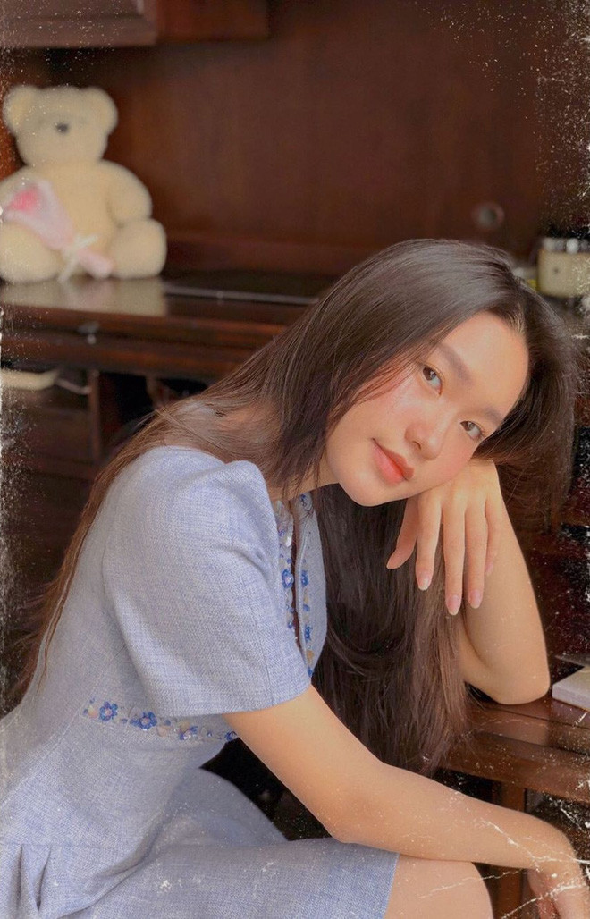 Cô còn từng được nhiều người nhận xét là có nét đẹp khá giống với Nhã Phương. (Ảnh: IGNV)