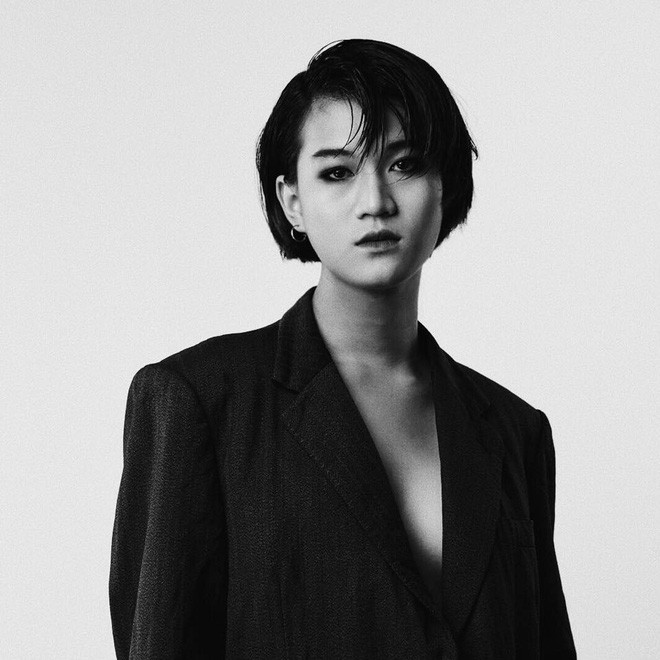 Anh chàng nhận được rất nhiều sự quan tâm của giới chuyên gia trong ngành thời trang.