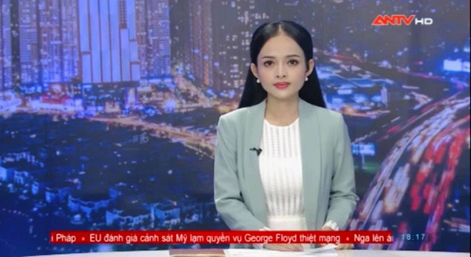 Thiếu người thân bên cạnh, Thanh Trúc một mình chống chọi với chứng trầm cảm cấp độ 2. Để vượt qua những áp lực trong cuộc sống, cô học cách chấp nhận và đối diện với khó khăn.