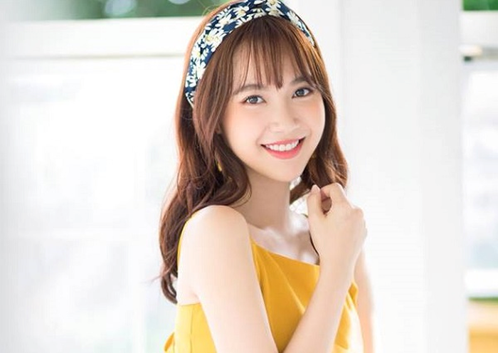 Sau khoảng 4 năm hoạt động nghệ thuật khá kín tiếng, hiện tại gái xinh Cà Mau khiến không ít fan hâm mộ bất ngờ với nhan sắc trưởng thành, sắc sảo mặn mà hơn.