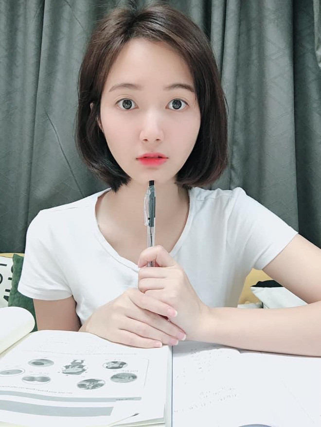 Ngoài ra, Jang Mi còn bật mí đang tập tành sáng tác và hy vọng sớm có ca khúc ra mắt với khán giả.