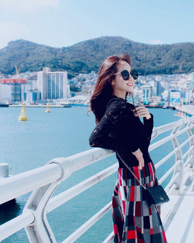 Bị cho là mờ nhạt sau 4 năm hoạt động nghệ thuật, Jang Mi cho biết cô vẫn còn nhiều thời gian và đang rèn luyện mỗi ngày để toả sáng.