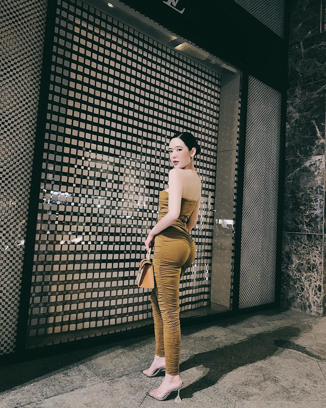 Hiện tại, bà xã Fabo Nguyễn đang là hot mom đình đám với 230 ngàn lượt theo dõi trên Facebook cá nhân.