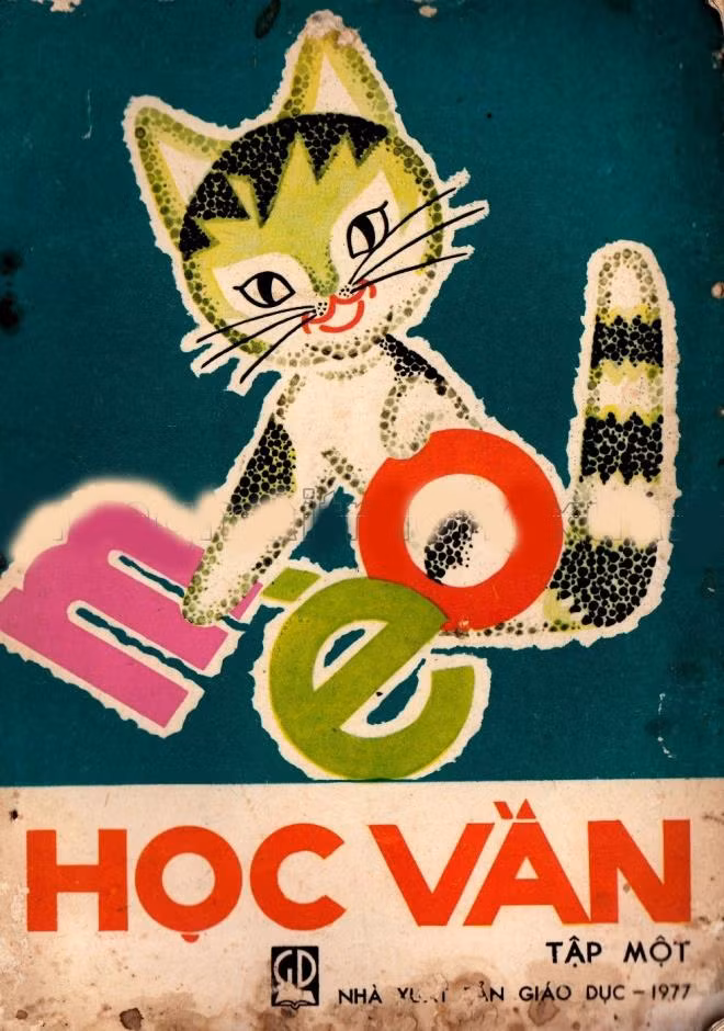 Những quyển sách dù chỉ vài nghìn nhưng lại được truyền tay qua gần chục thế hệ, người dùng cuối chỉ còn lại những trang giấy nhàu nát.