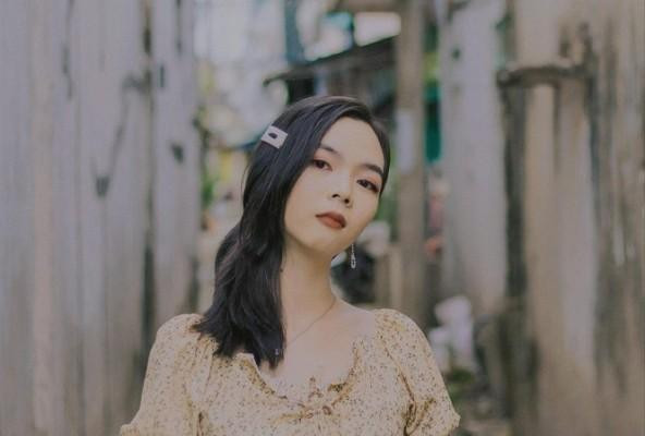 Cô gái này nhận ra quan trọng nhất là nắm vững kiến thức cơ bản nên điều chỉnh bằng cách lập sườn bài và dàn ý trước.