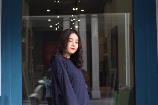 Tuy nhiên, nữ sinh này lại lựa chọn nhập học theo diện xét học bạ, không dùng kết quả tốt nghiệp THPT để nhường cơ hội cho các thí sinh khác.