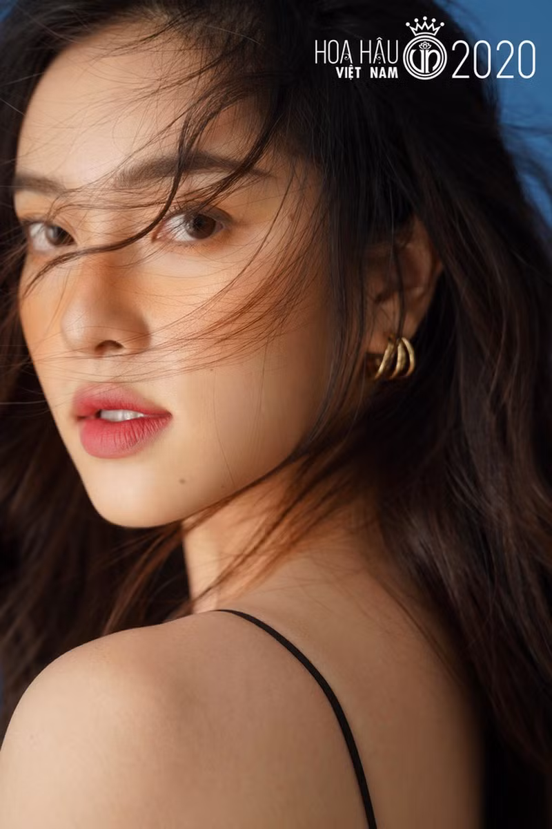 Vừa qua, "bản sao" Châu Bùi đăng kí tham gia Hoa hậu Việt Nam nhưng rất tiếc trượt top 60.