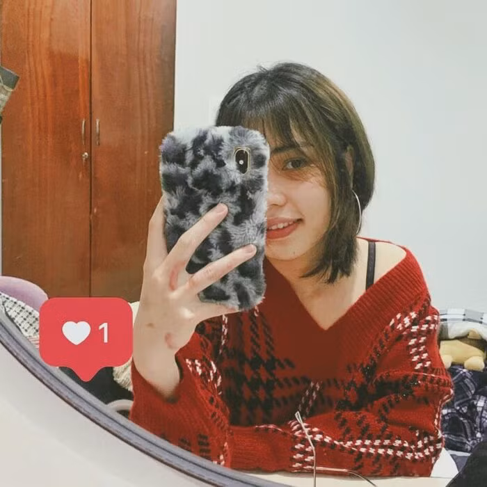 Được biết, cô gái Đà Nẵng đã phải trải qua 16 cuộc phẫu thuật lớn nhỏ với không ít đau đớn để cải thiện gương mặt của mình.