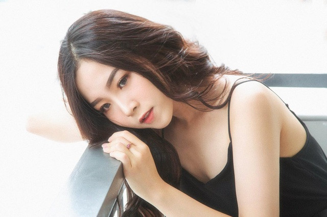 Đứng cạnh nhau, cặp đôi Việt lai Hàn tạo nên “visual cực phẩm“ Dung canh nhau, cap doi Viet lai Han tao nen “visual cuc pham“