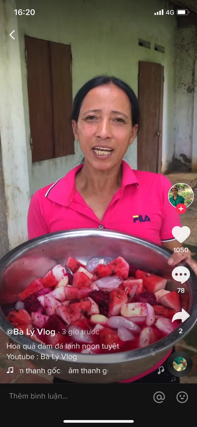 Theo bà Lý Vlog, vì người xem chưa xem hết video lại bảo bà xin nghỉ làm YouTube. Tuy nhiên không phải thế, bây giờ bà không có tiền thì bà nghỉ, chứ không phải nghỉ một năm, một tháng hay bao nhiêu ngày. Hai hôm sau, bà đi bán cơm lam lại có một ít tiền nên bà lại tiếp tục làm clip.