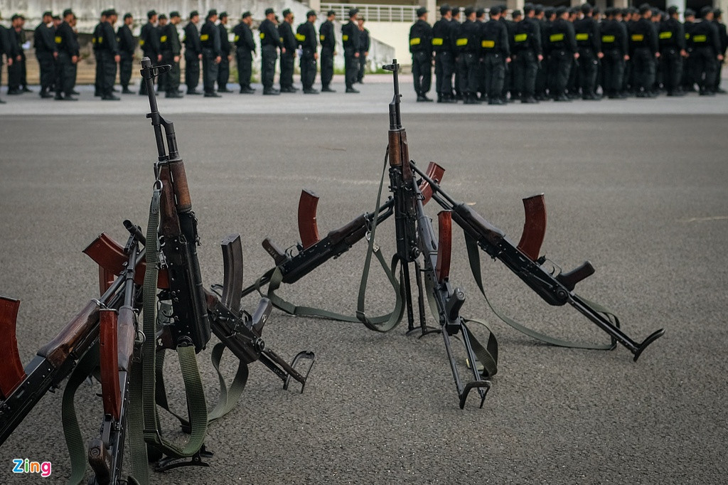 Là đơn vị đặc biệt tinh nhuệ, mũi nhọn của Công an Hà Nội, Tiểu đoàn Cảnh sát đặc nhiệm luôn được giao những nhiệm vụ quan trọng, khó khăn, nguy hiểm. Đây được coi là lá chắn thép bảo đảm an ninh, trật tự thủ đô.