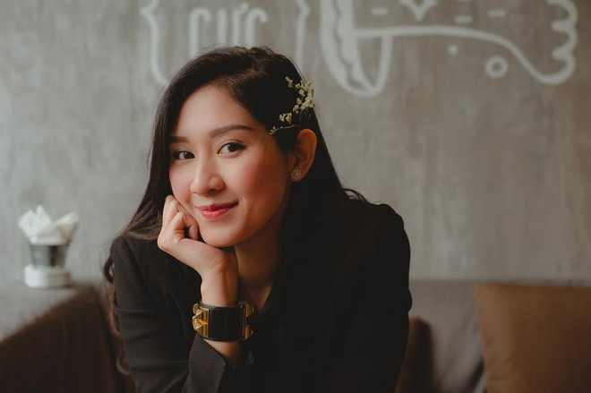 Những ngày này, người dân miền Trung đang phải chống chọi với lũ thì Thanh Hà cũng cùng xông pha.