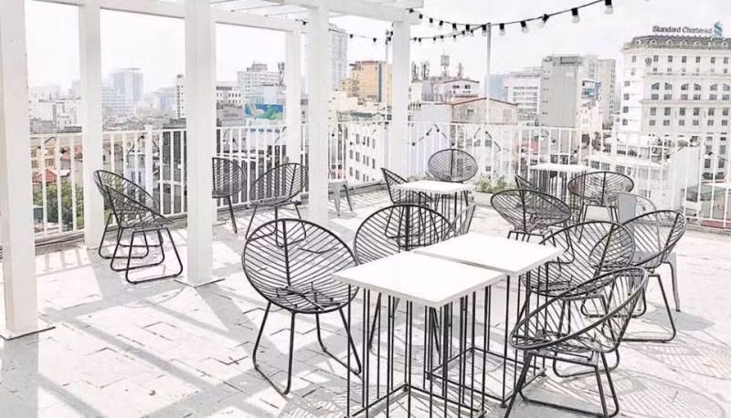 Mỗi góc ở Lofita đều được thiết kế để dù cho bạn có vô tình lọt vào khung hình cũng đều có thể trở thành bức ảnh nghìn like.