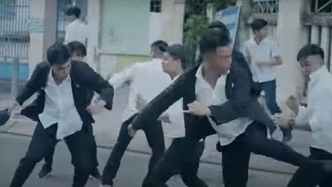 “Giang ho ao trang” the loai phim khien dan mang buc xuc