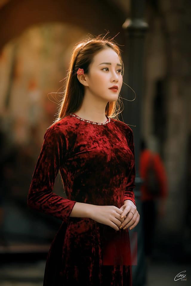 Đáng chú ý, nữ MC xinh đẹp nhất nhì VTV - Ngô Thị Mai Phương lại không có tên trong danh sách này. Cư dân mạng cho rằng cô nàng đã bị loại.