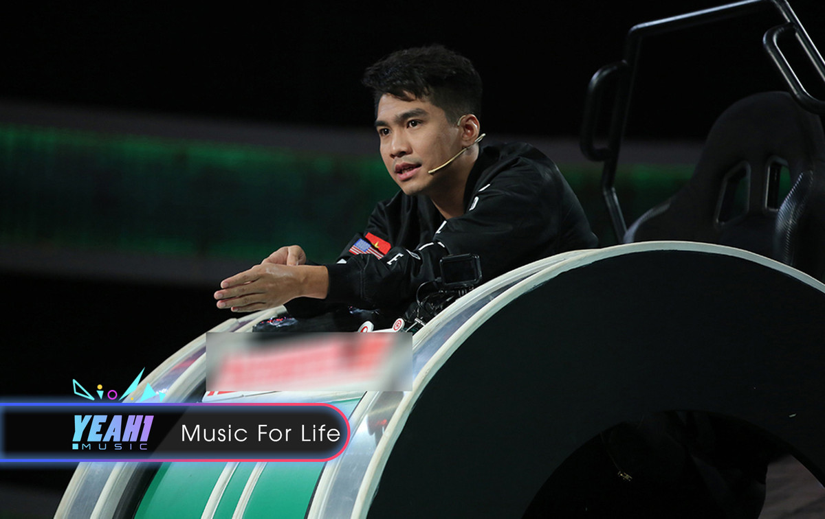 Đồng đội ViruSs phải nhiều lần nhắc Pew Pew tập trung vào câu hỏi để trả lời cho nhanh vì thời gian cho phần thi chỉ vỏn vẹn hai phút.