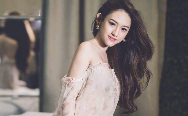 Thậm chí, nhiều cư dân mạng còn không ngại "chửi" thẳng mặt khiến Thúy Vi bị sốc nặng.