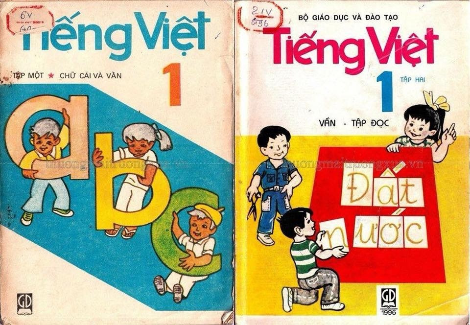 Cũ kỹ là vậy nhưng ngẫm ra thì thiết kế đơn giản, phông chữ "vintage" và màu sắc tươi vui rực rỡ cũng rất bắt mắt đó.